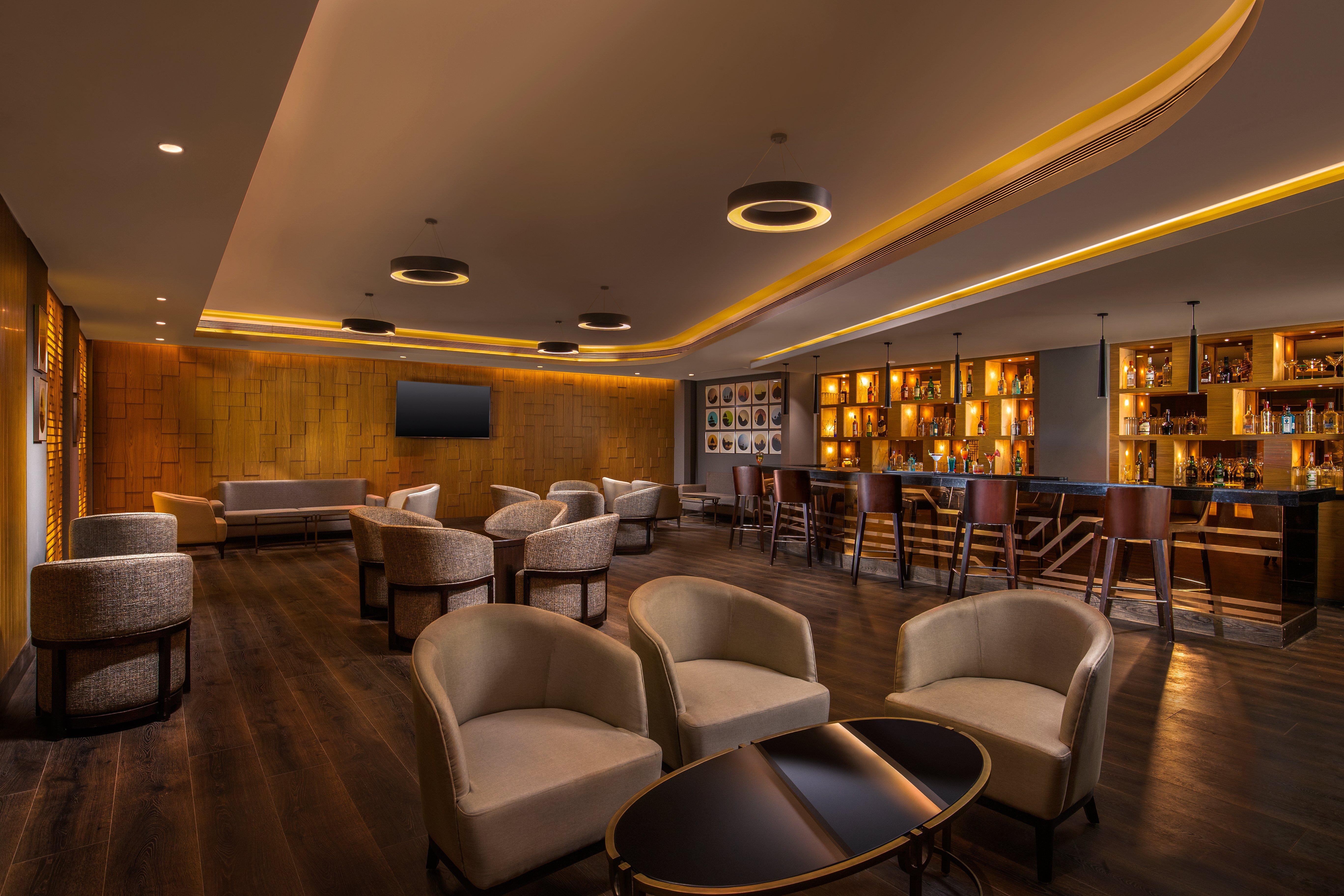 Holiday Inn Agra Mg Road An Ihg Hotel Exterior foto The lounge at the airport