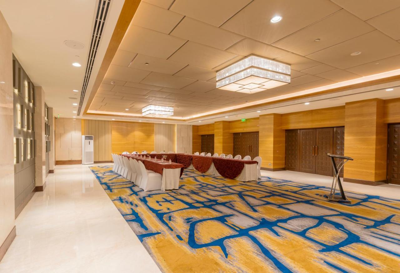 Holiday Inn Agra Mg Road An Ihg Hotel Exterior foto Meeting room